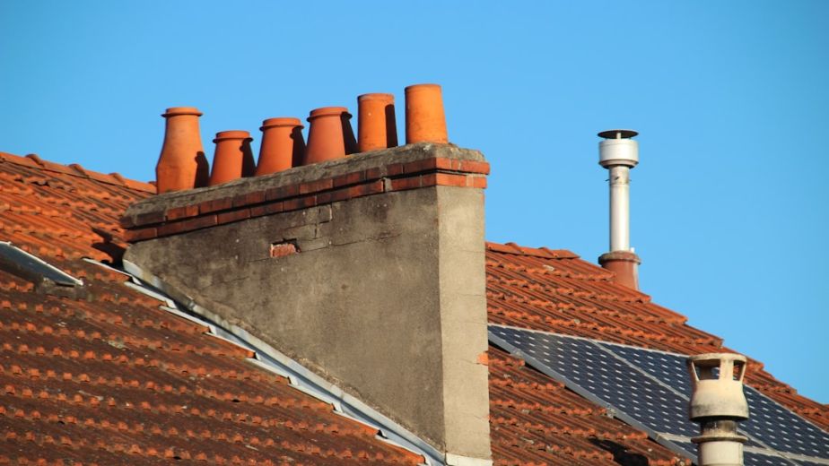 Photo roofing contractor