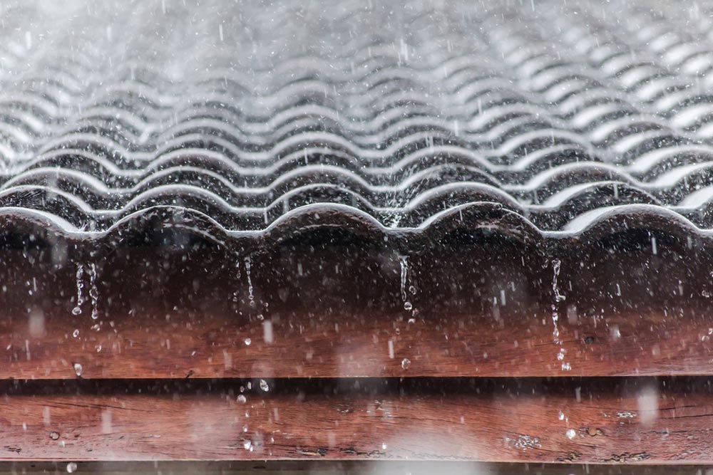 7 Warning Signs Your San Diego Roof Needs Repair Before the Rainy Season